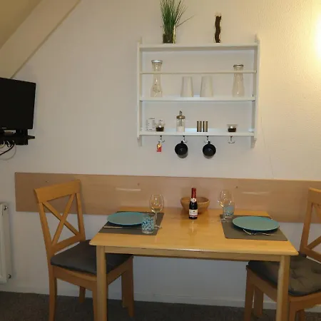 Tossens-8 By Interhome * توسينس