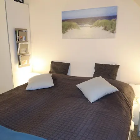 Tossens-8 By Interhome