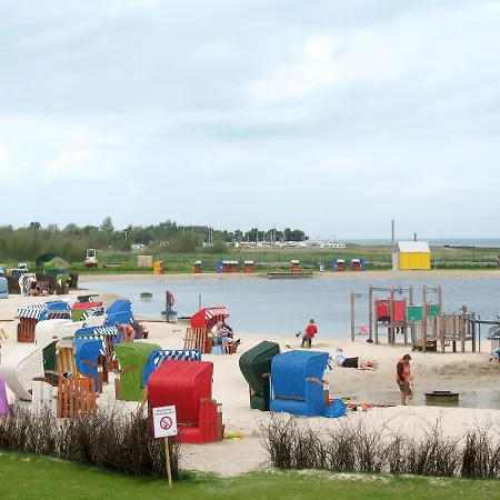 Tossens-8 By Interhome توسينس